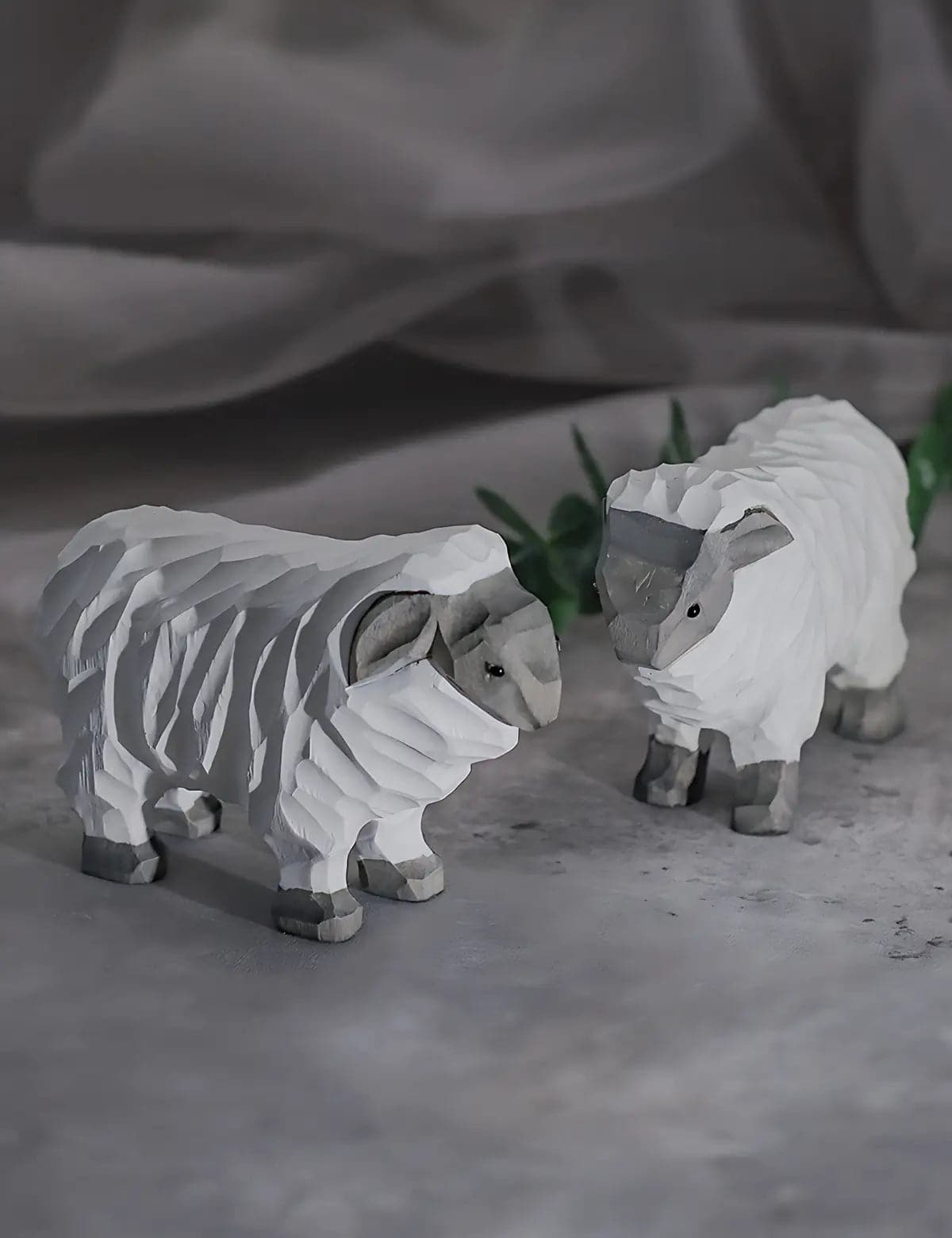 Artisanal-Sheep-Wood-Carving-Decor-02