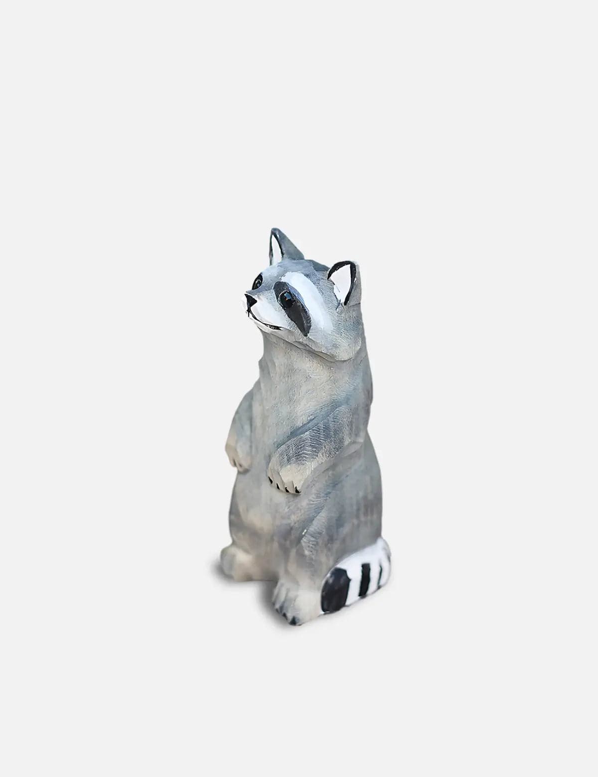 Curious-Raccoon-Wood-Sculpture-Garden-Decor-01