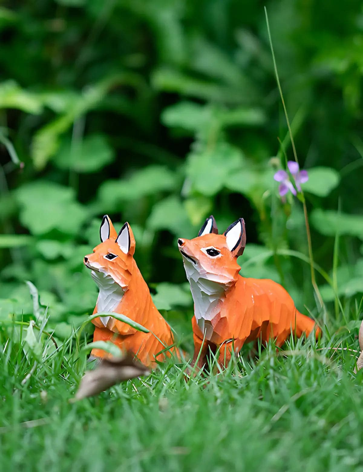Forest-Fox-Duo-Nature-Inspired-Decor-Carving-03