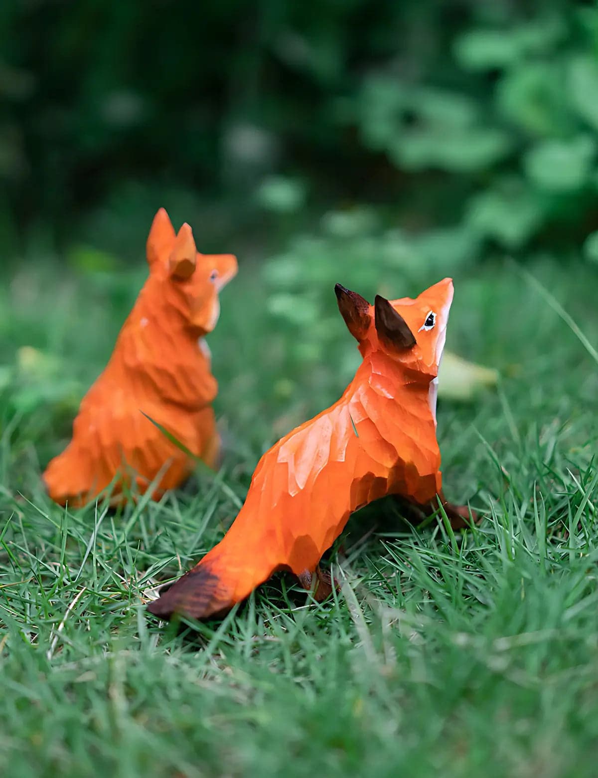 Forest-Fox-Duo-Nature-Inspired-Decor-Carving-05