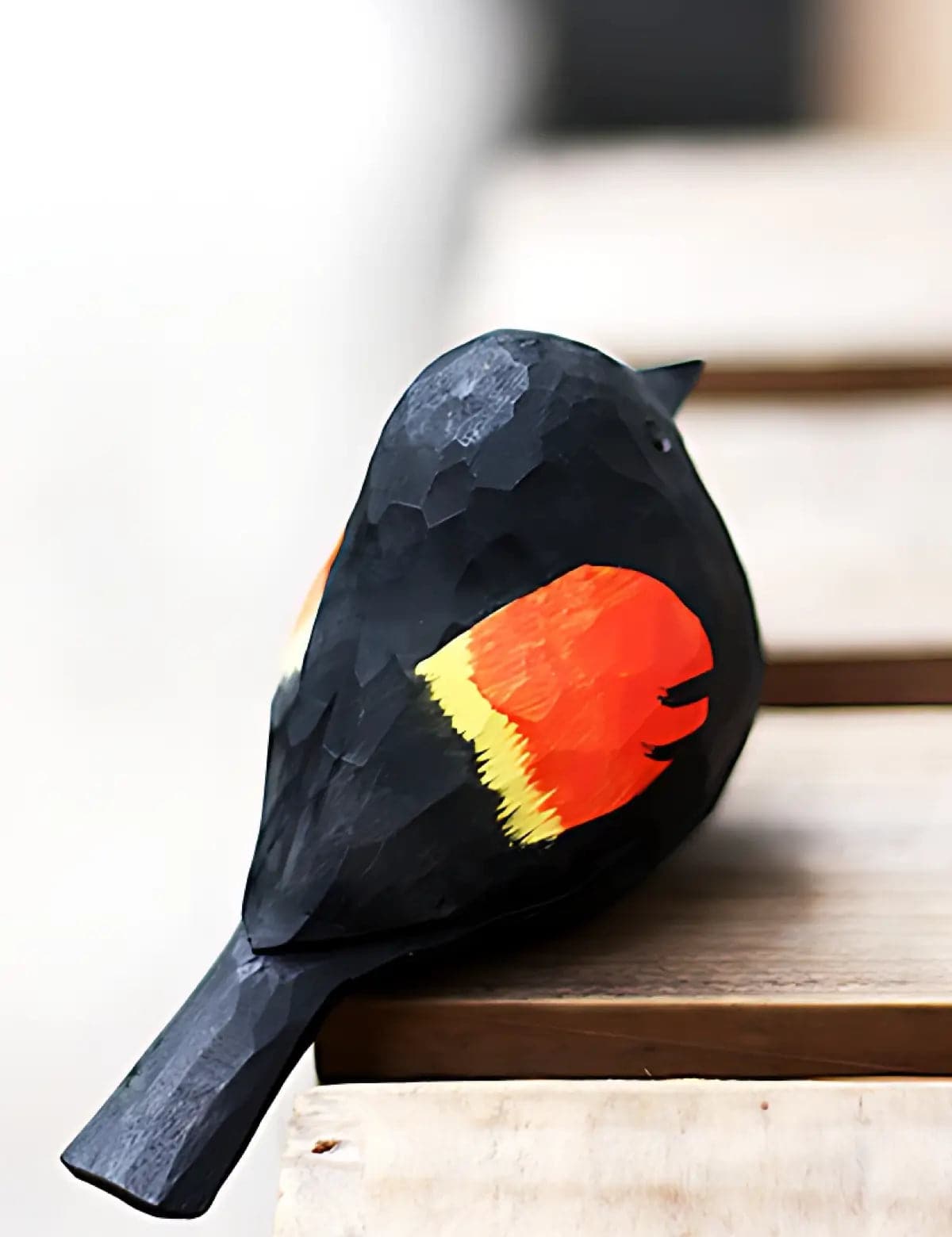 Handcrafted-Red-winged-Blackbird-Wooden-Figurine-07