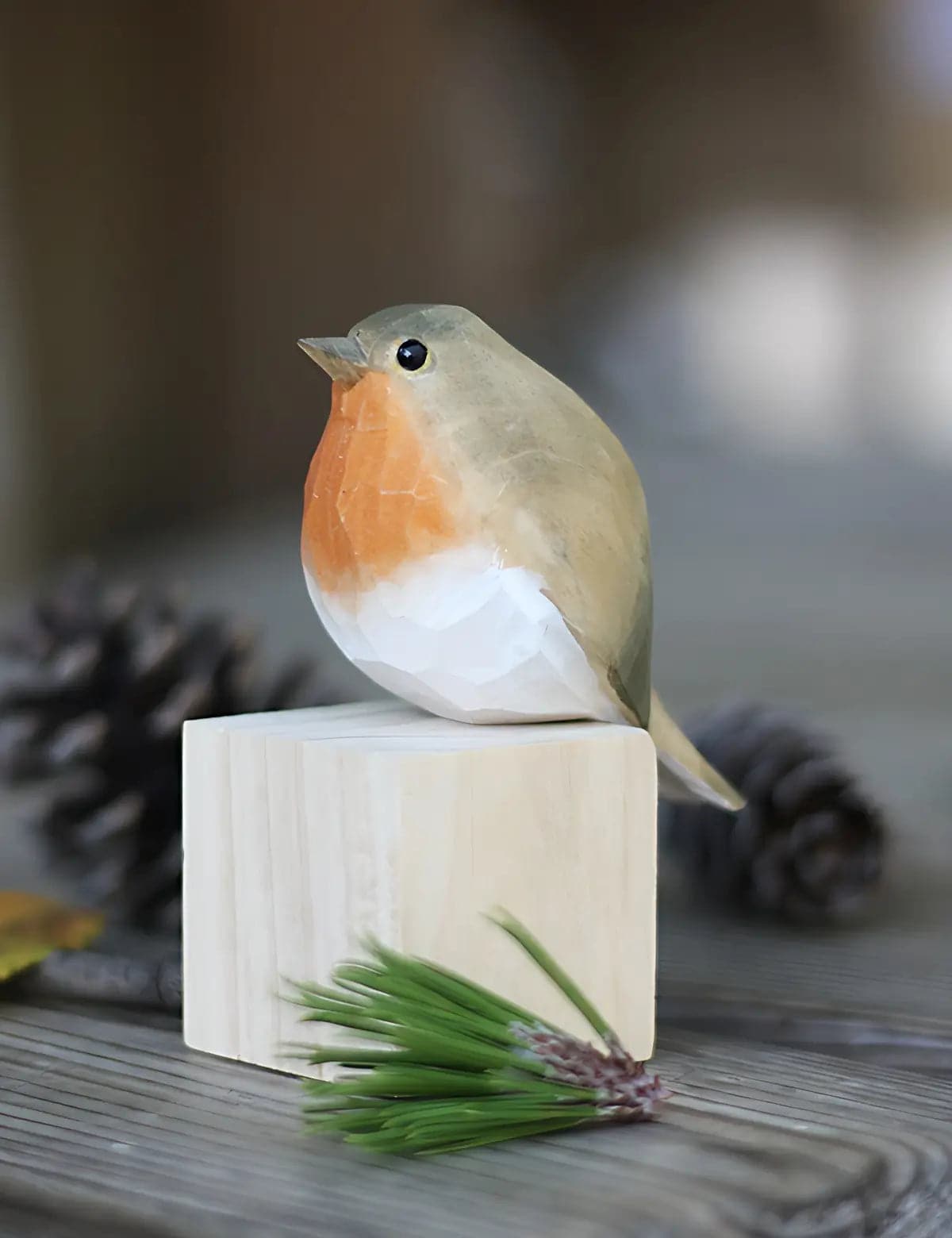 Robin-Wood-Carving-Tranquil-Home-Decor-02