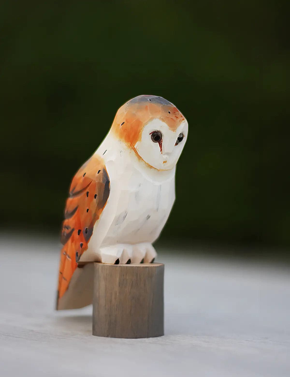 Whimsical-Owl-Wood-Carving-Desk-Ornament-04