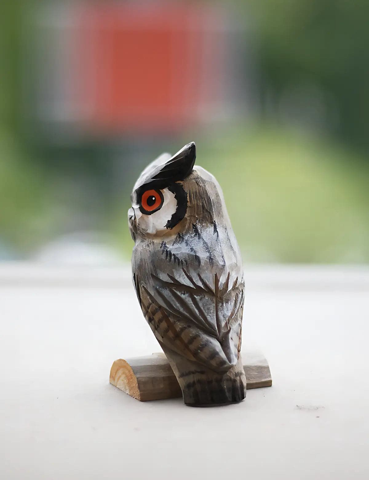 Whimsical-Owl-Wood-Carving-Desk-Ornament-06