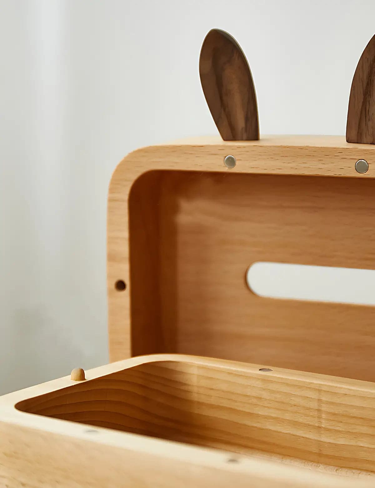 tv-rabbit-wooden-tissue-box-home-accessory-08