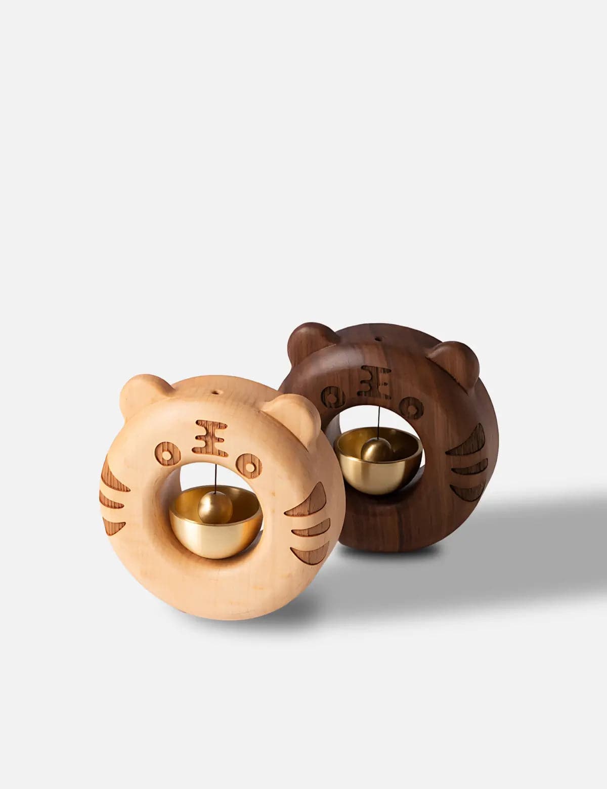woodenwhimsy-tiger-cub-doorbell-charm-01